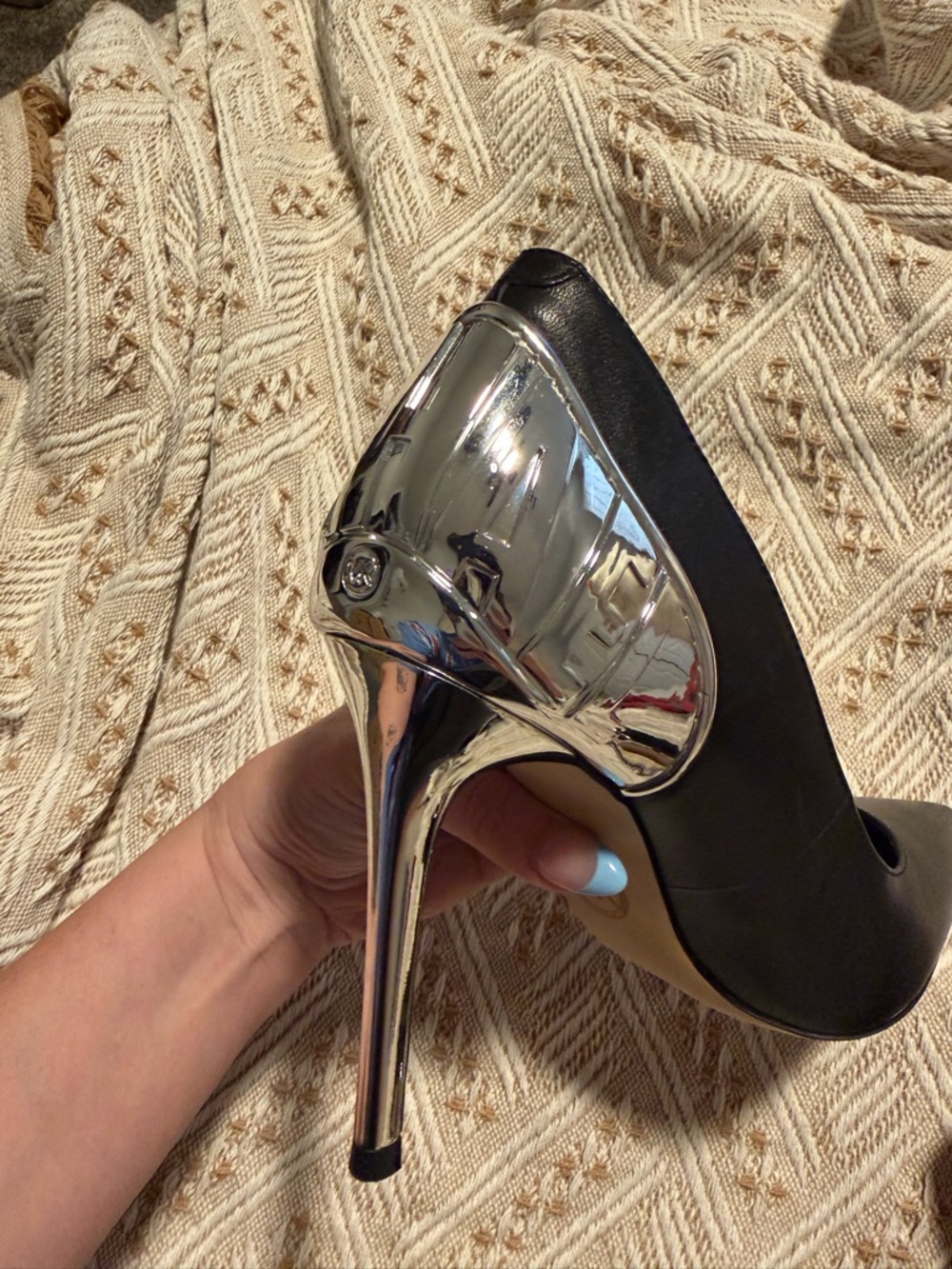 Michael Kors Khloe Leather Pump Black & Silver Logo Heel - Picture 7 of 10